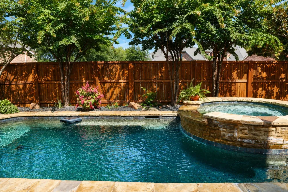8317 Victoria Lane Lantana, TX 76226