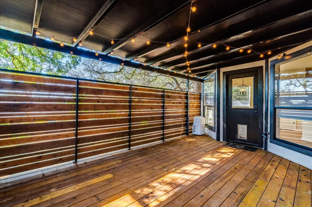 107 Copperleaf Road Lakeway, TX 78734