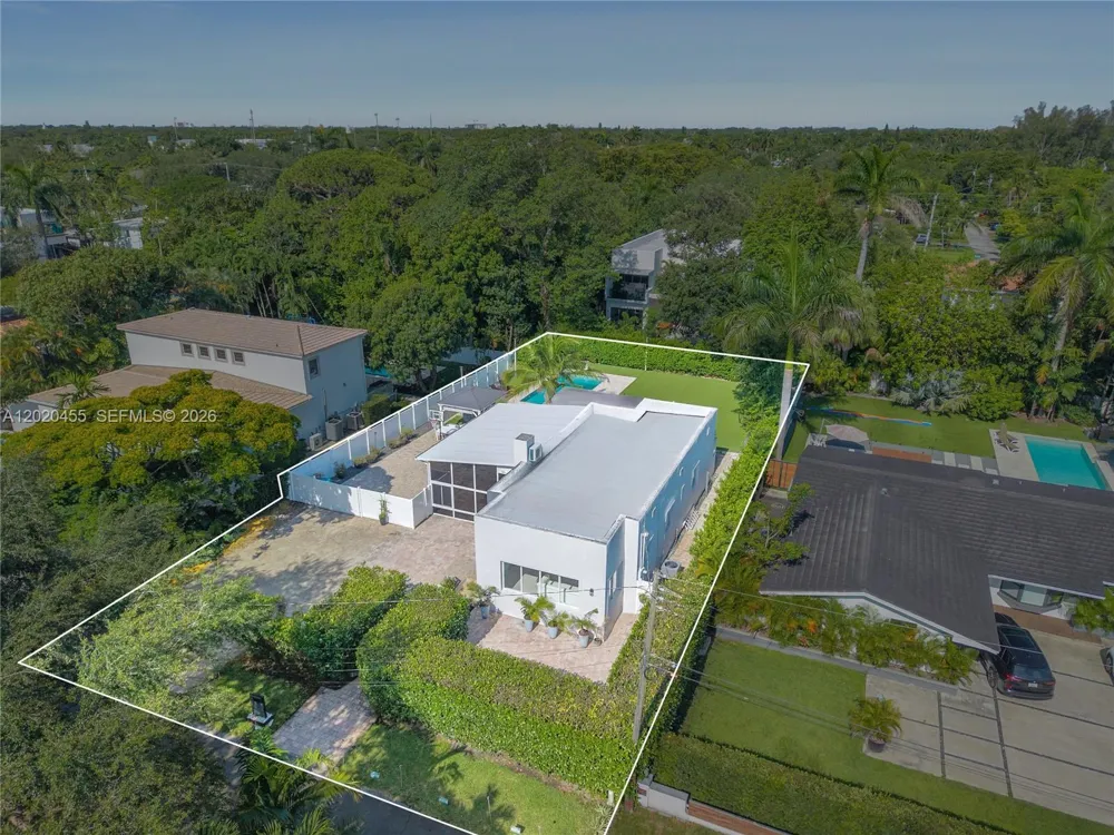11144 NE 8th Ct Biscayne Park, FL 33161
