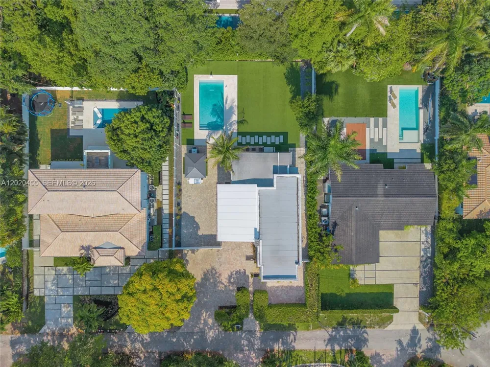 11144 NE 8th Ct Biscayne Park, FL 33161