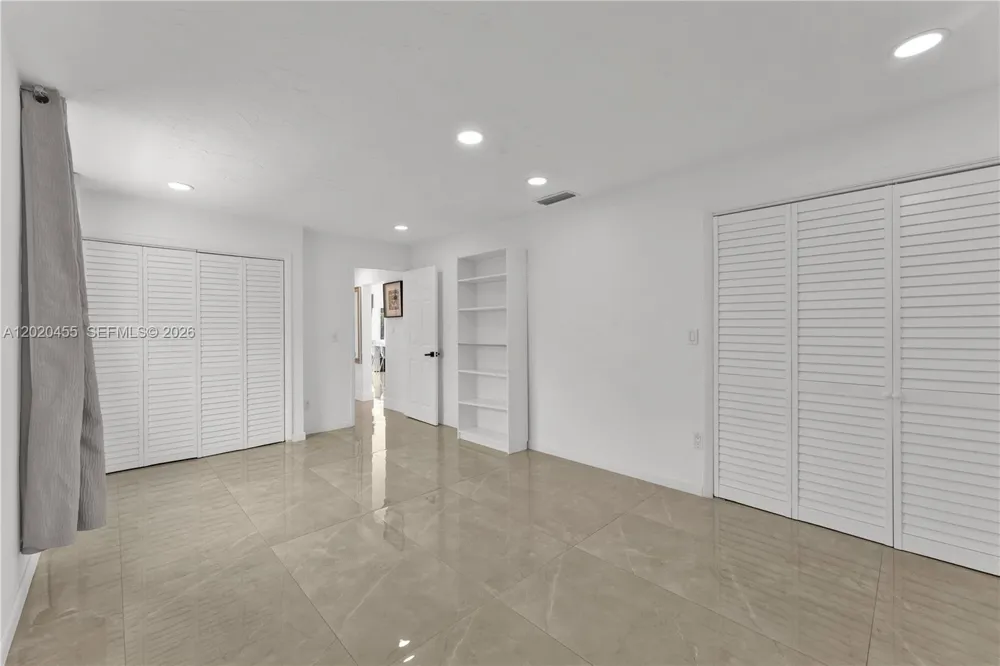 11144 NE 8th Ct Biscayne Park, FL 33161