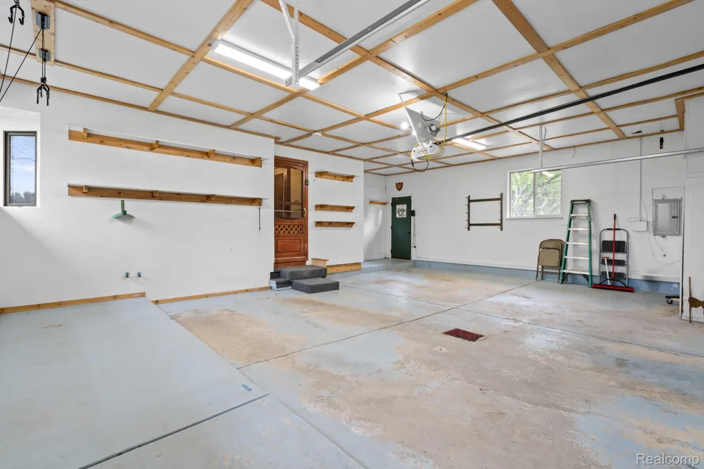 7540 Dexter Pinckney Road Dexter Township, MI 48130