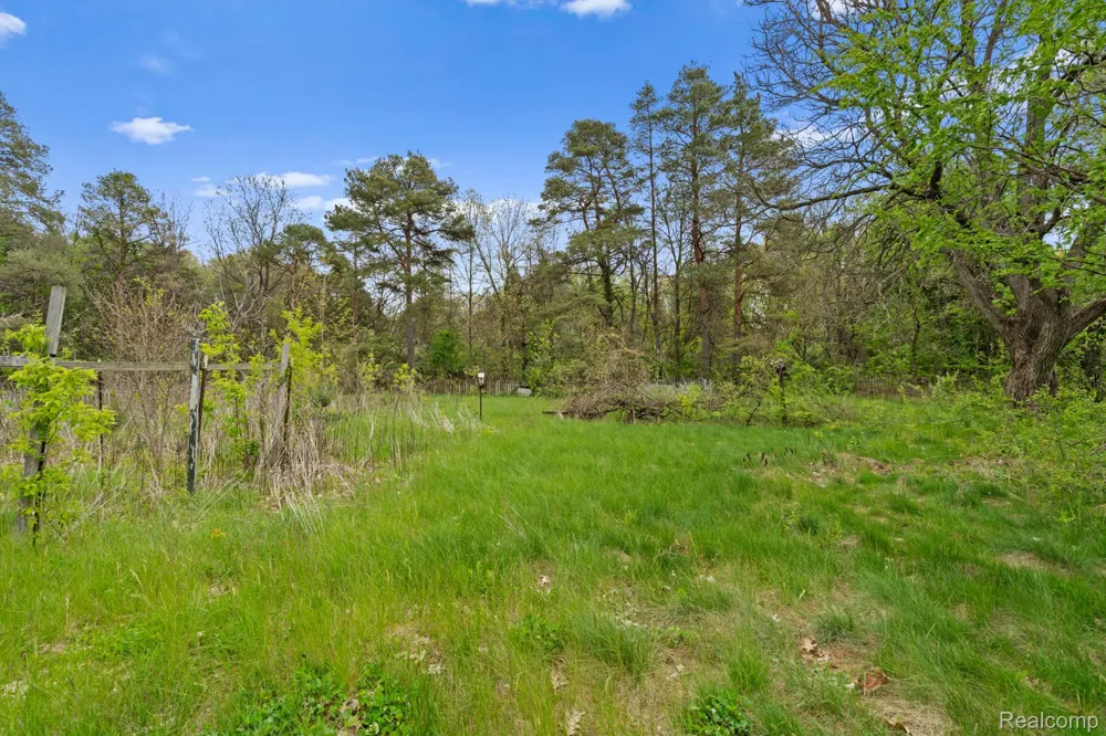 7540 Dexter Pinckney Road Dexter Township, MI 48130