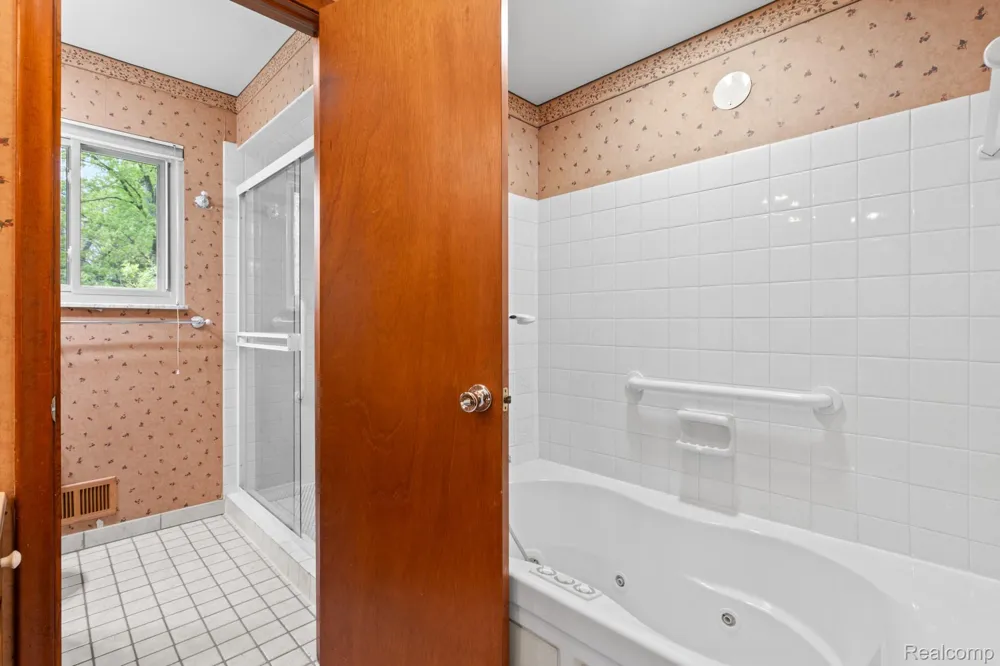 7540 Dexter Pinckney Road Dexter Township, MI 48130