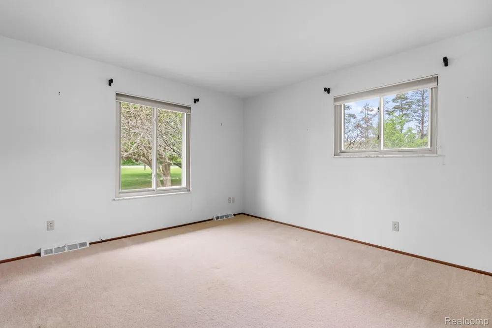 7540 Dexter Pinckney Road Dexter Township, MI 48130