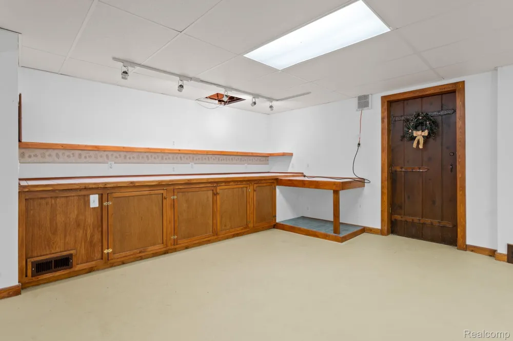 7540 Dexter Pinckney Road Dexter Township, MI 48130