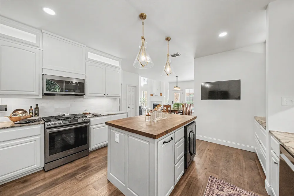 217 Huffman Bluff Keller, TX 76248