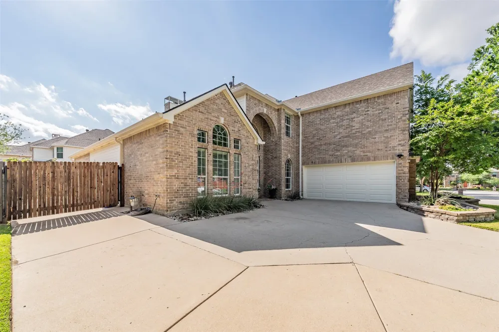 217 Huffman Bluff Keller, TX 76248