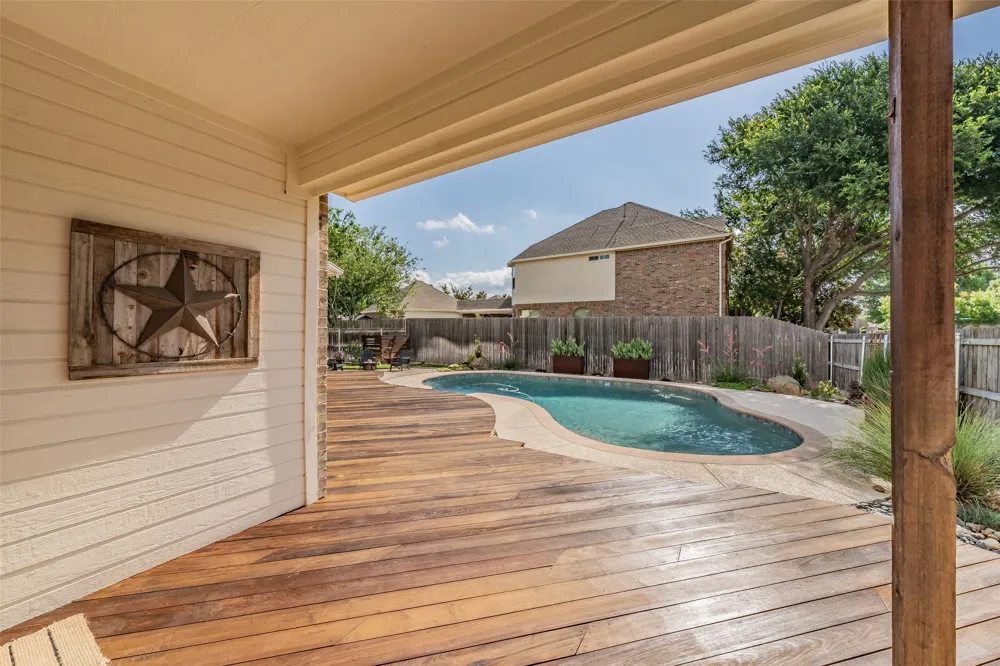 217 Huffman Bluff Keller, TX 76248