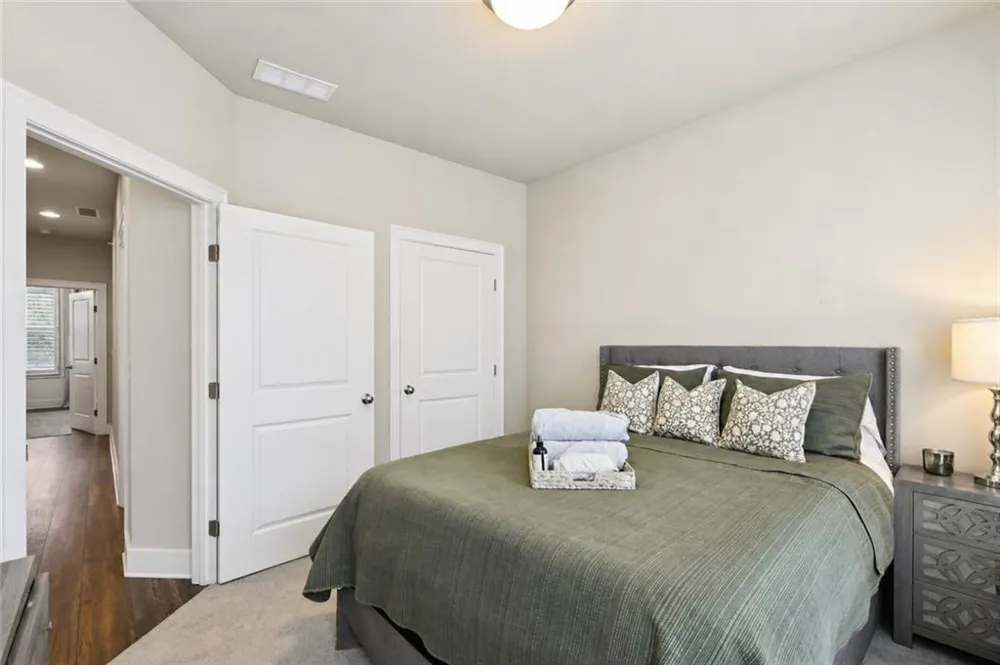 220 Mitchell Lane Woodstock, GA 30188