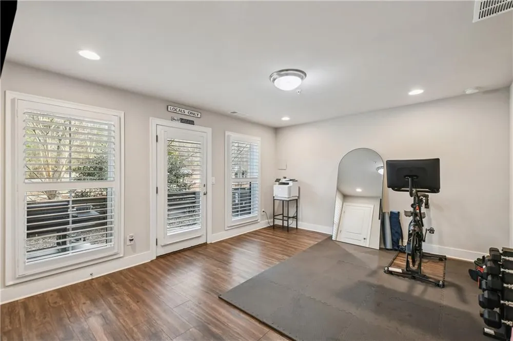 220 Mitchell Lane Woodstock, GA 30188