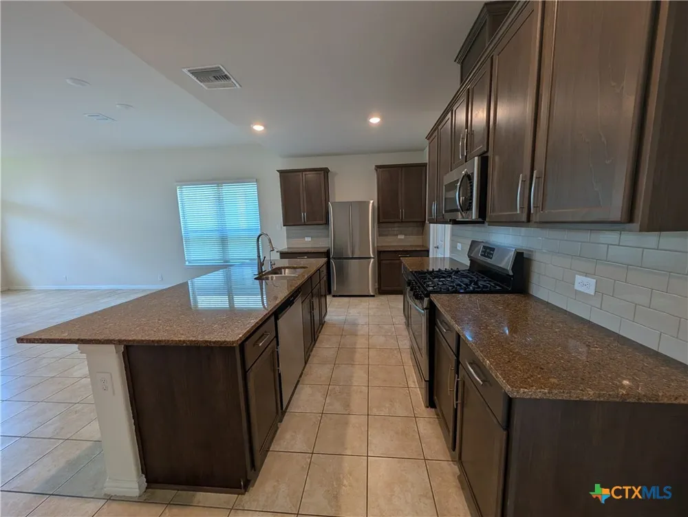 2241 Windswept Way New Braunfels, TX 78132