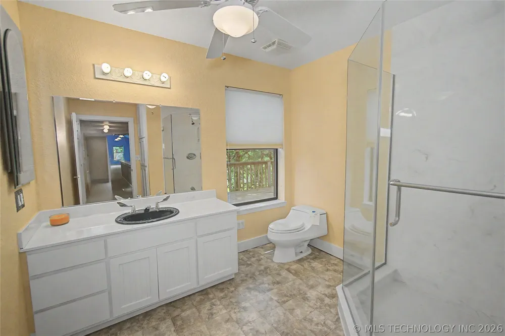 116568 S 4268 ROAD Checotah, OK 74426