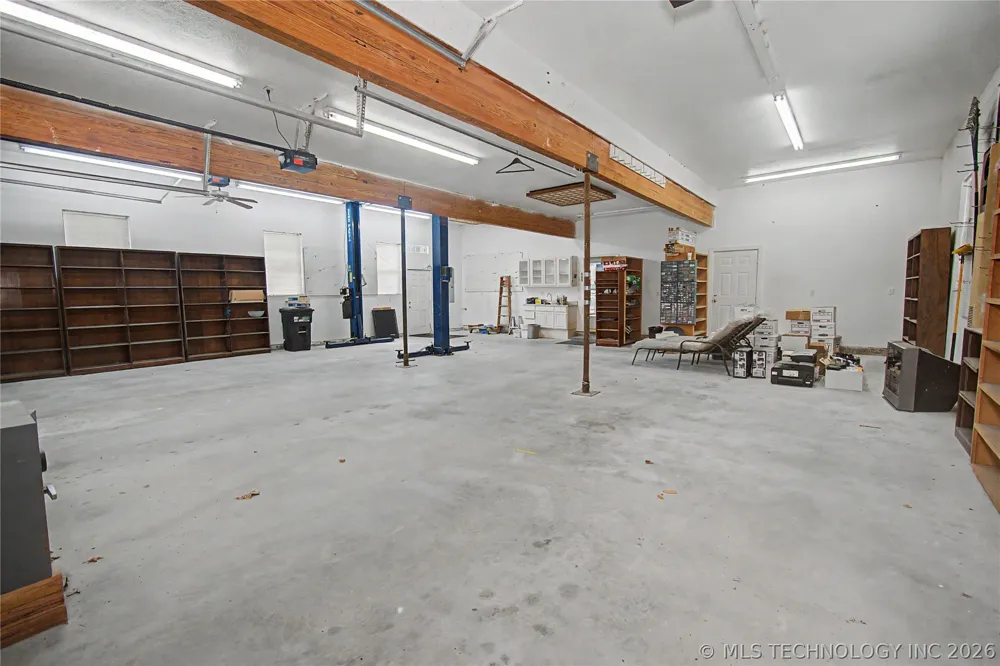 116568 S 4268 ROAD Checotah, OK 74426
