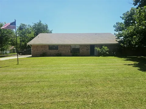 601 Rogers