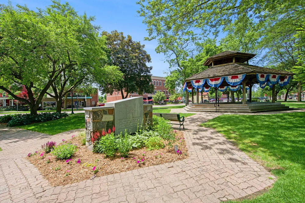 610 Boardwalk Lane Dexter, MI 48130
