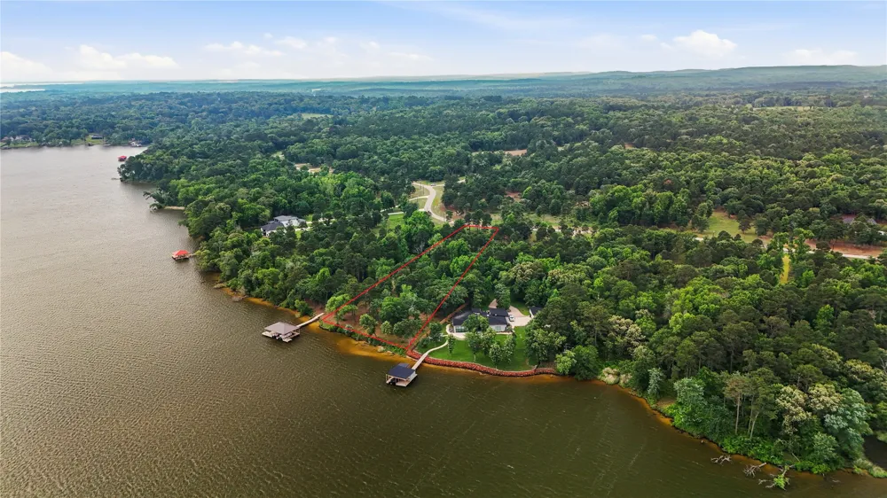 3150 Shadow Pine Drive Larue, TX 75770