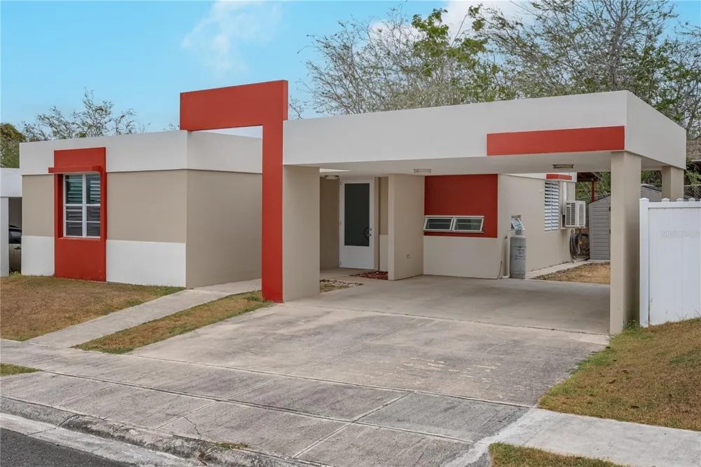 SR 100 k 13 h 2 URB TERRAZAS DE BOQUERON PR,CALLEJON LOS MARTINEZ #B-2 Boqueron, PR 00622