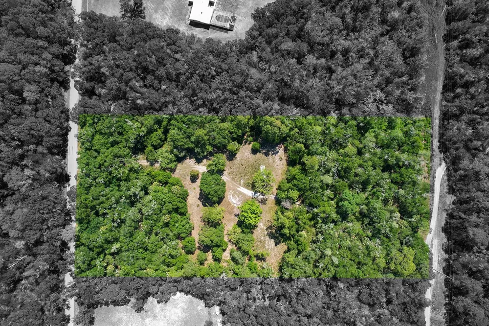 8744 W OAK STREET Crystal River, FL 34428