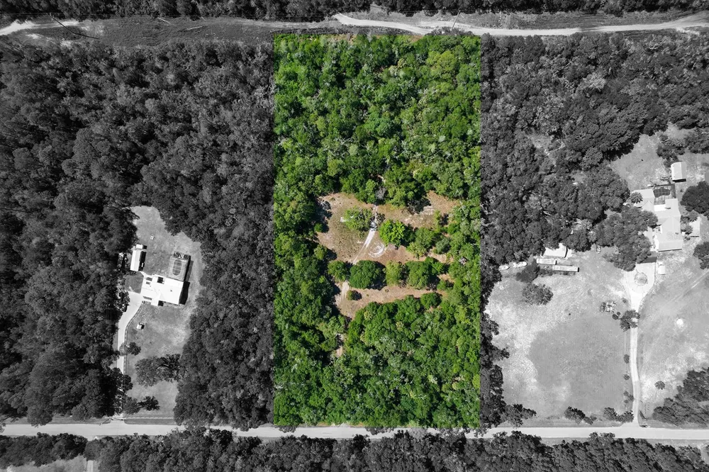 8744 W OAK STREET Crystal River, FL 34428