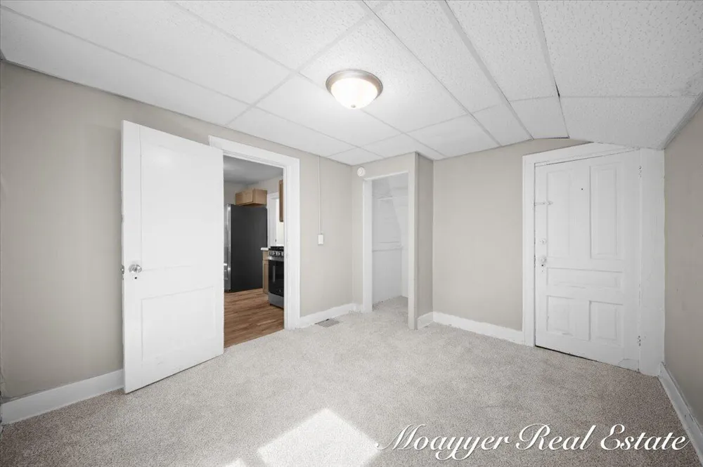 1108 Muskegon Avenue NW Grand Rapids, MI 49504