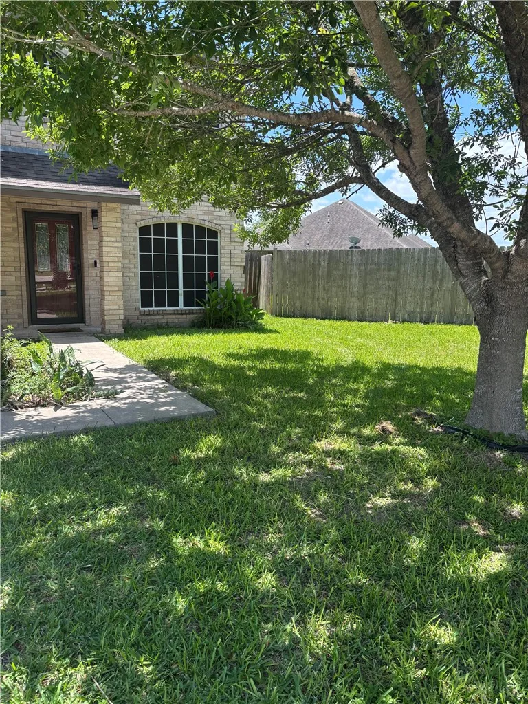 2109 BROOK LANE Kingsville, TX 78363