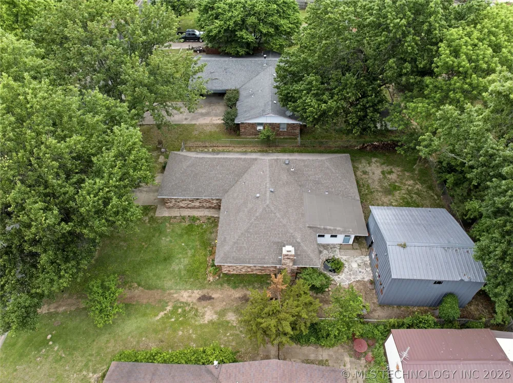 320 S Meigs Street Fort Gibson, OK 74434