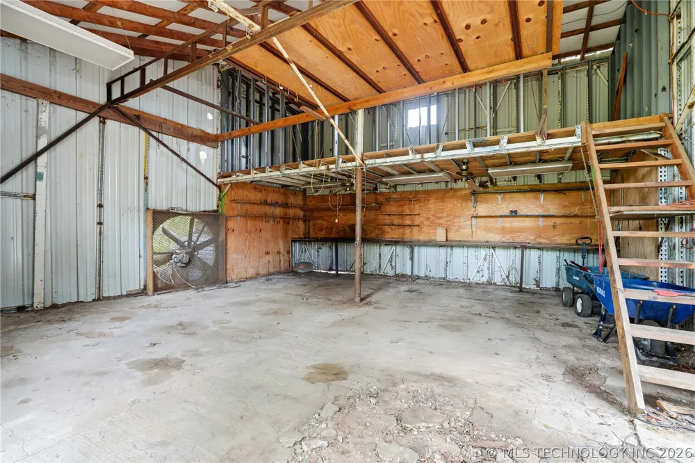 320 S Meigs Street Fort Gibson, OK 74434