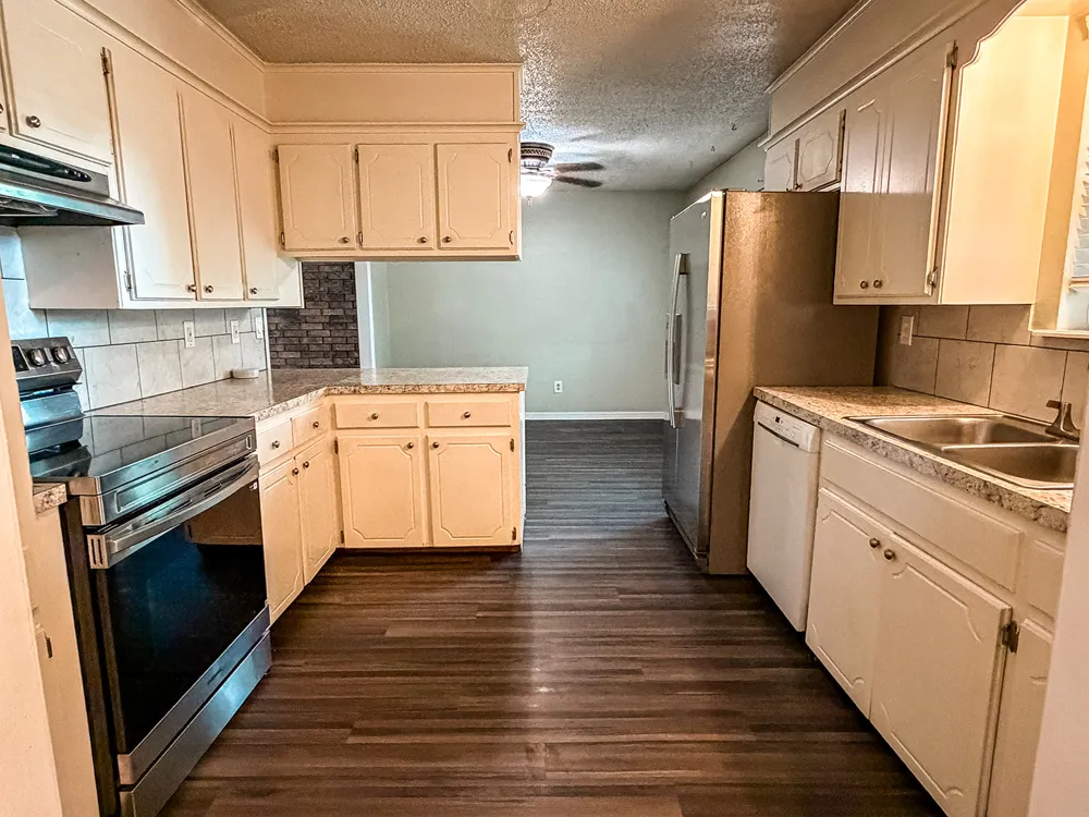 320 S Meigs Street Fort Gibson, OK 74434