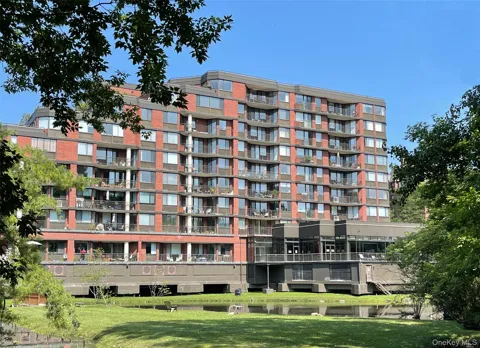 50 E Hartsdale Avenue #2H