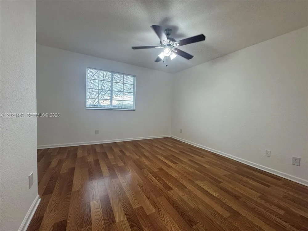 1415 NW 34th Way Lauderhill, FL 33311