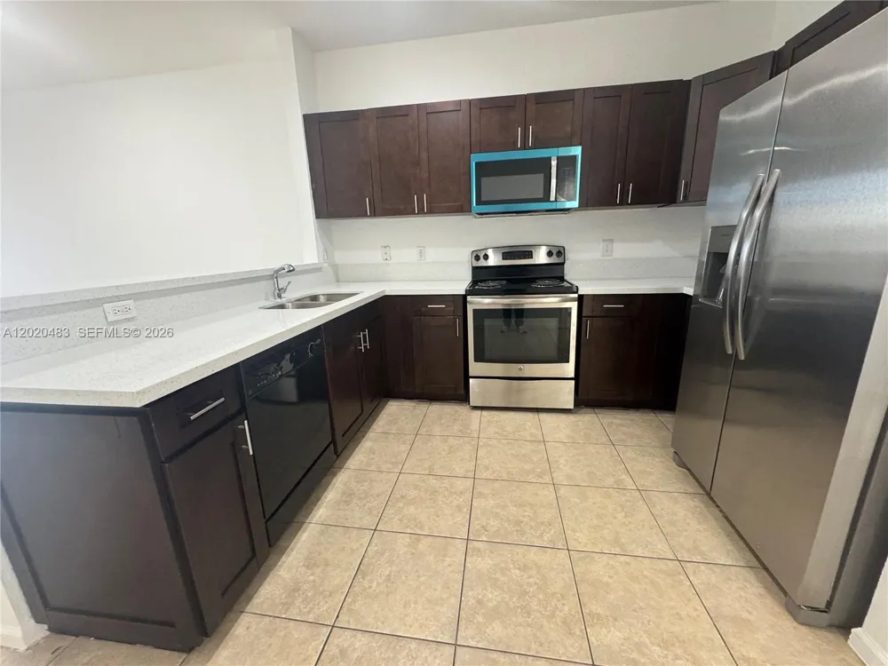 1415 NW 34th Way Lauderhill, FL 33311