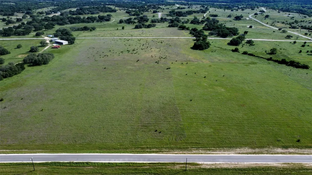 374 Yellowstone Drive Oglesby, TX 76561