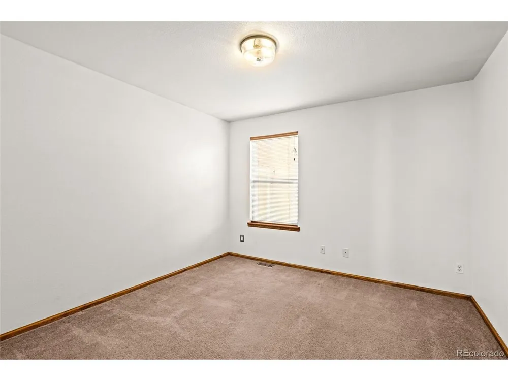 8795 E 105th Court Henderson, CO 80640