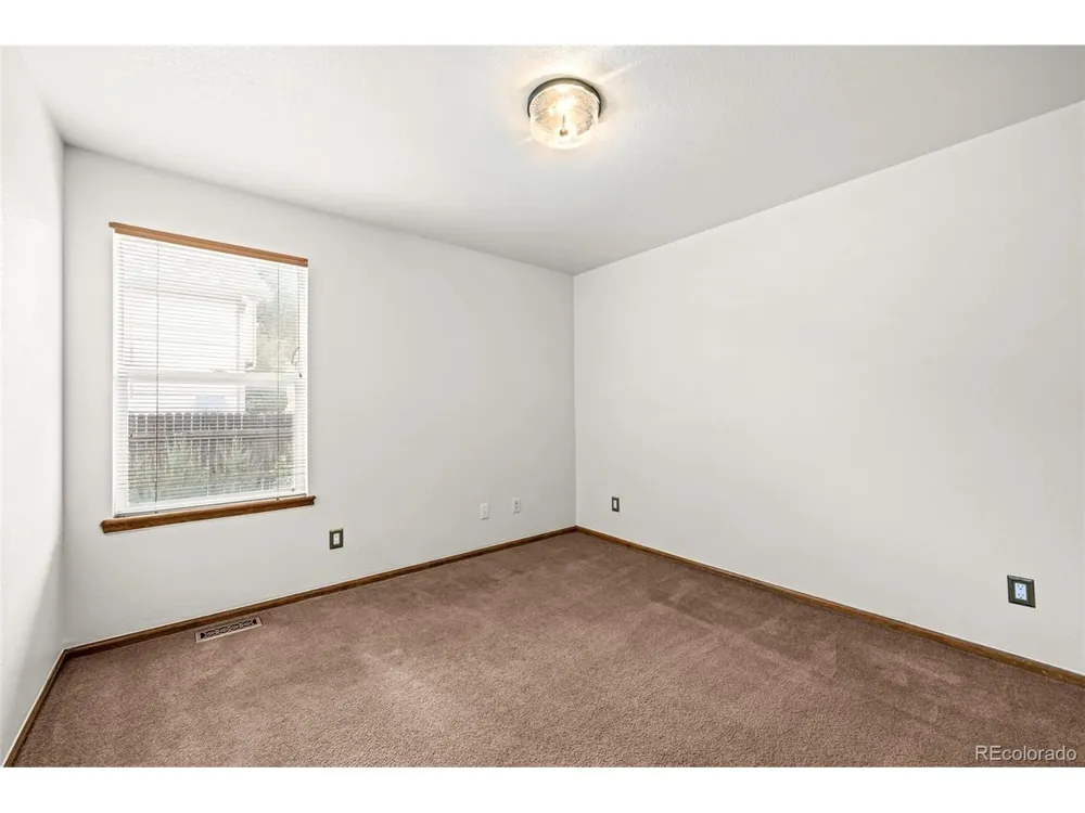 8795 E 105th Court Henderson, CO 80640