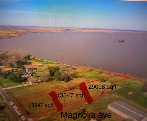3 Magnolia Ave