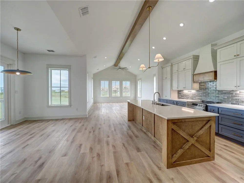 7521 Ruby Bay Ct. Port Aransas, TX 78373