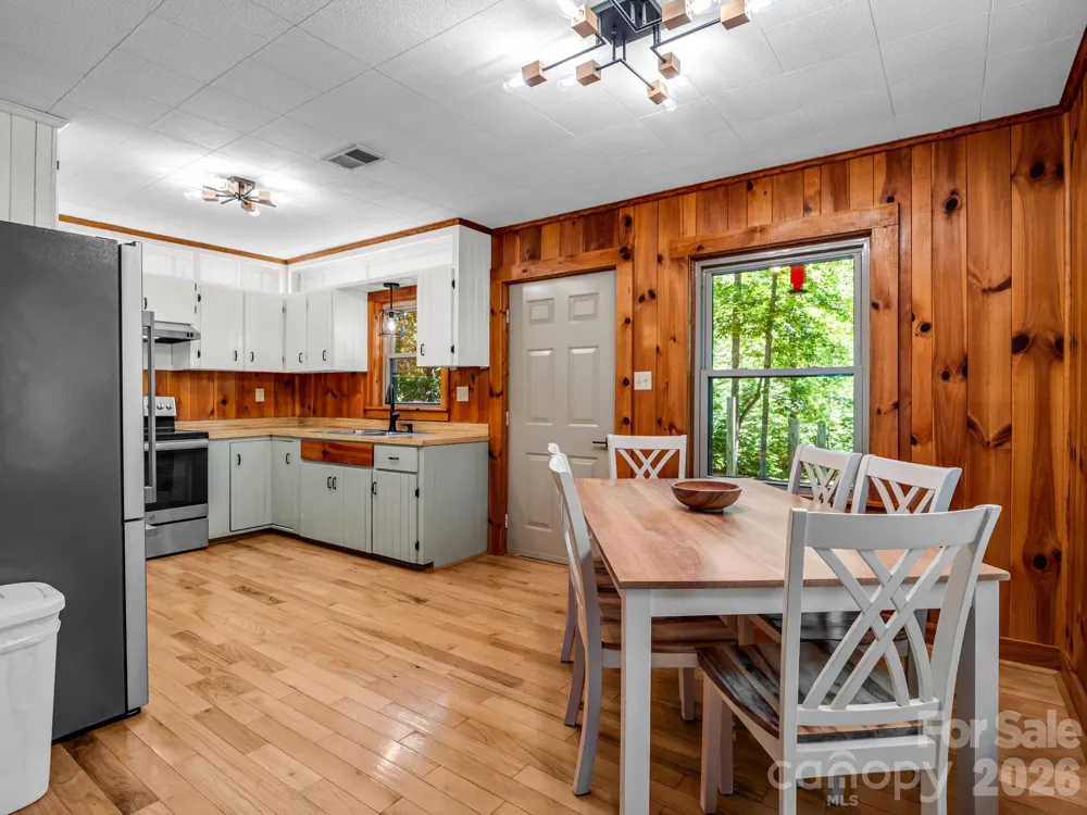 670 Cedar Creek Road Lake Lure, NC 28746