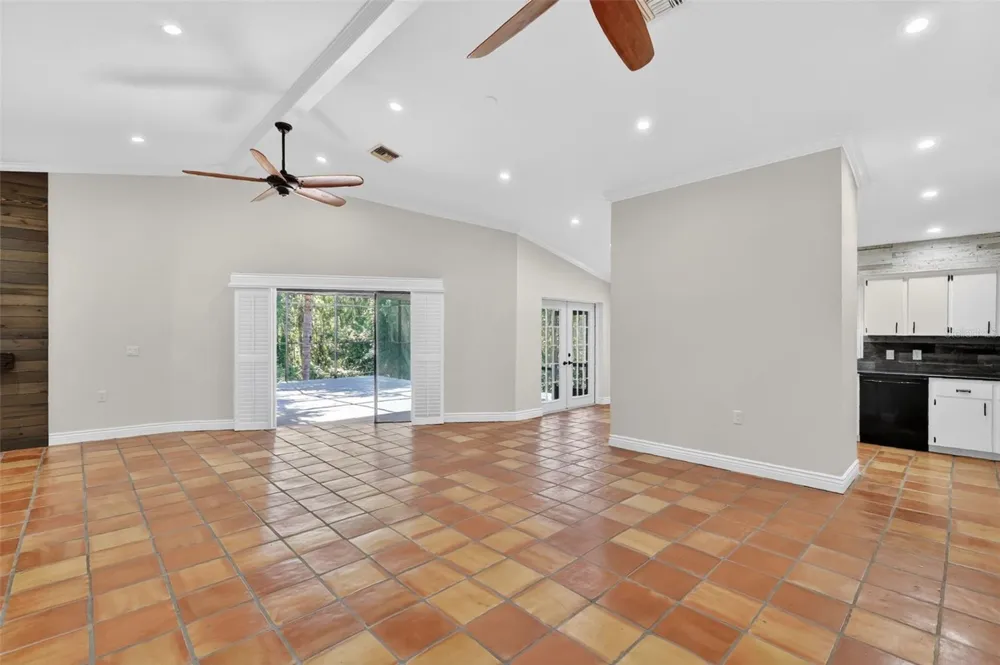 39 FOREST LANE Eustis, FL 32726