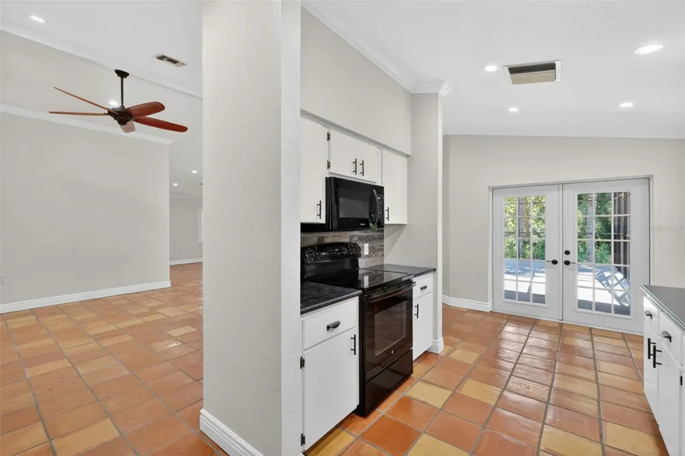 39 FOREST LANE Eustis, FL 32726