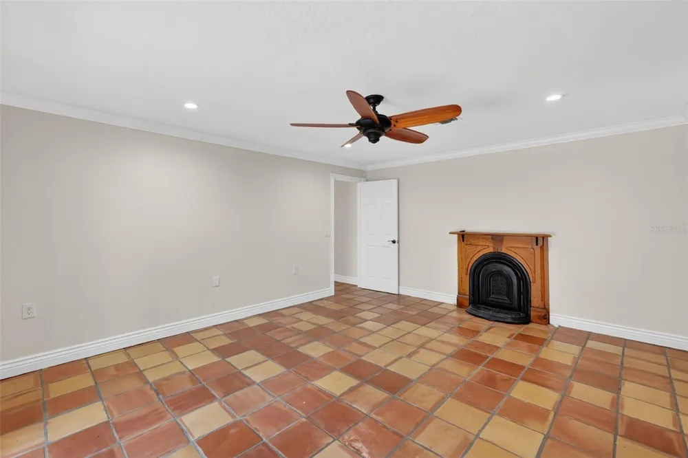 39 FOREST LANE Eustis, FL 32726