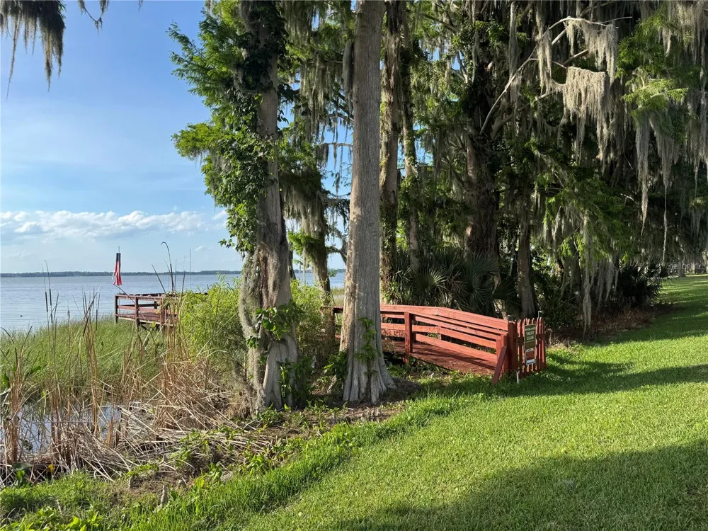 39 FOREST LANE Eustis, FL 32726
