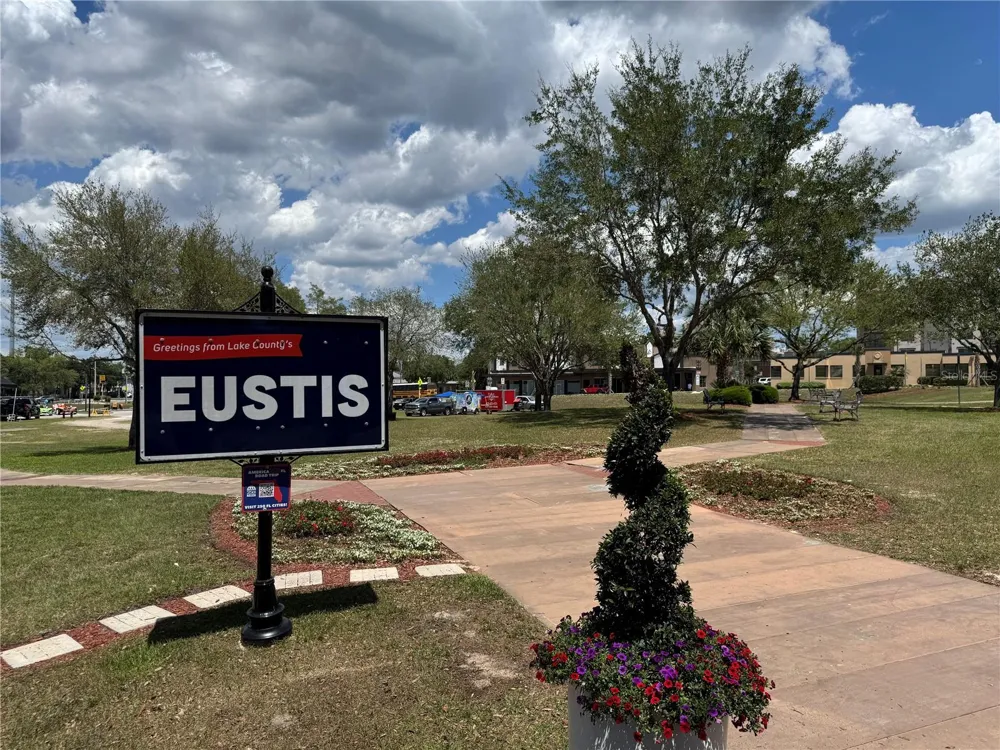 39 FOREST LANE Eustis, FL 32726
