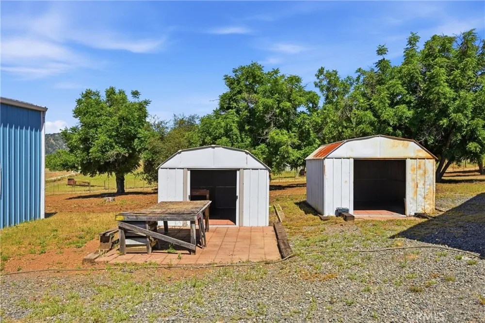 13500 Eastlake Clearlake, CA 95422