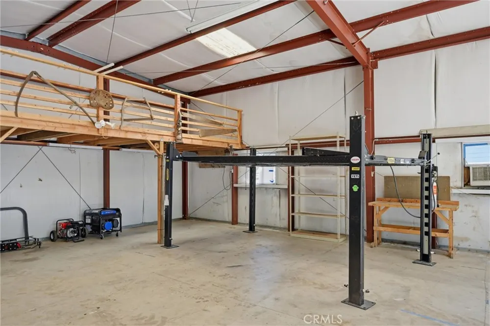 13500 Eastlake Clearlake, CA 95422