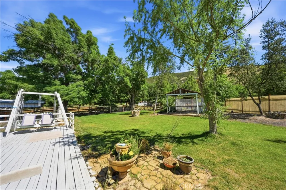 13500 Eastlake Clearlake, CA 95422