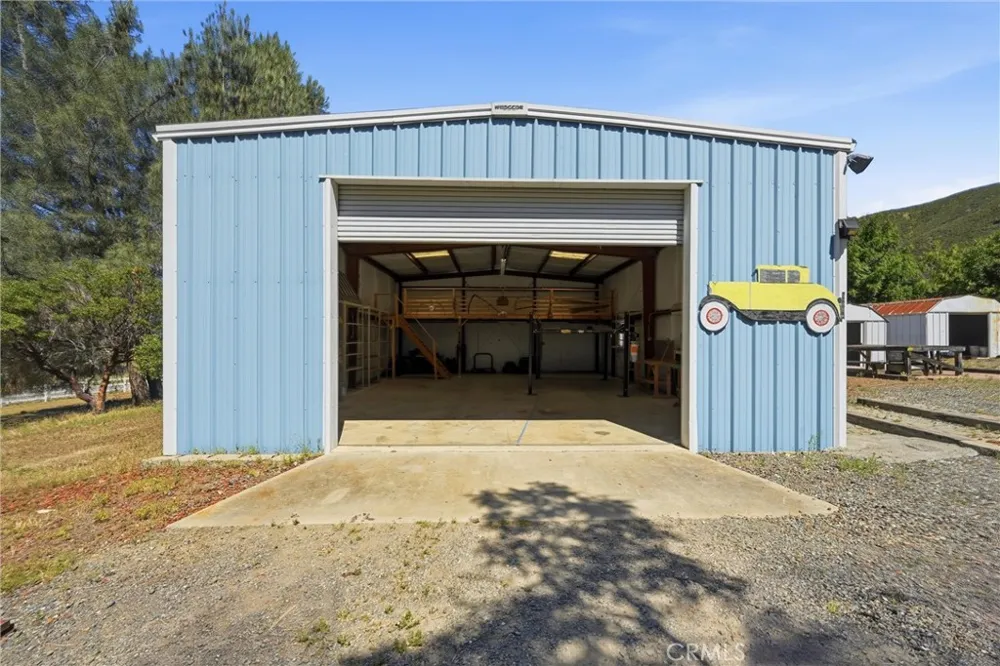 13500 Eastlake Clearlake, CA 95422