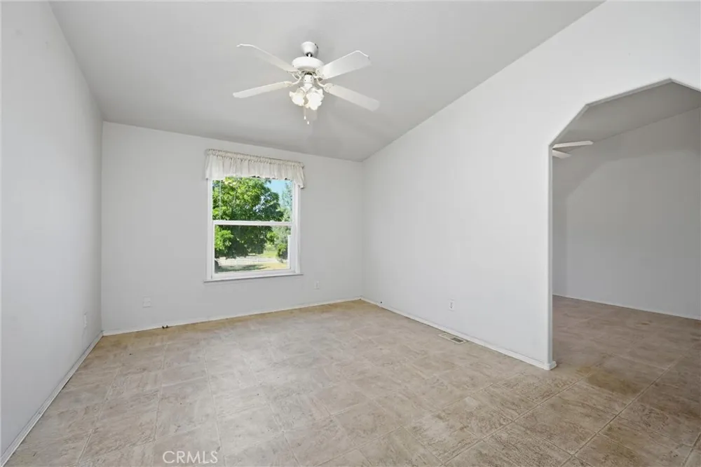 13500 Eastlake Clearlake, CA 95422