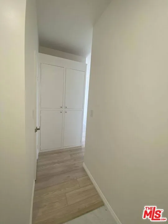 511 San Vicente Boulevard #204 Santa Monica, CA 90402