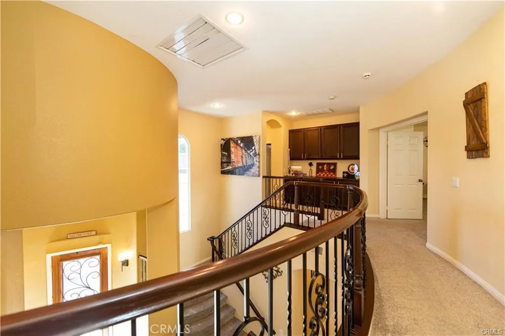 45568 Via Puebla Temecula, CA 92592
